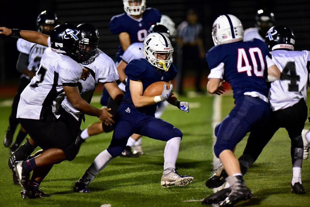 Justin-Siena football